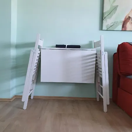 Apartment Home, Sweet