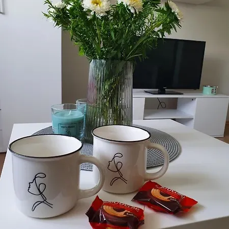 Home, Sweet Apartment